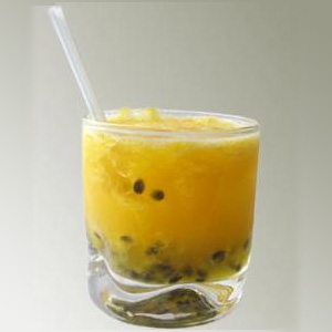 Caipirinha de Maracujá Caipirinha de Maracujá